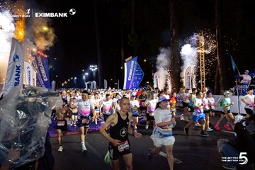 Ảnh sự kiện HO CHI MINH CITY NIGHT RUN EXIMBANK 2026 - 5235778bf216af5aad3d3463f35bea4e.jpg