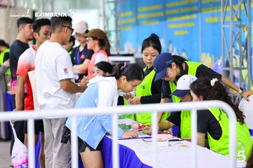 Photo HO CHI MINH CITY NIGHT RUN EXIMBANK 2026 - 5262394ecc11f2f11ba8f19a0ec439e7.jpg