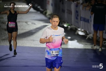 HO CHI MINH CITY NIGHT RUN EXIMBANK 2026 - Ảnh #4981059