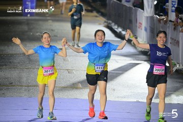 HO CHI MINH CITY NIGHT RUN EXIMBANK 2026 - Ảnh #4983965