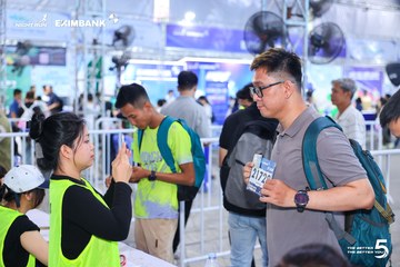 Photo HO CHI MINH CITY NIGHT RUN EXIMBANK 2026 - 53f30ed0fc5dae78ed683db130610a6b.jpg