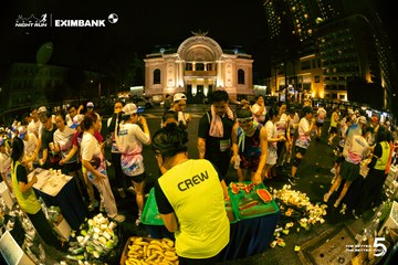 Photo HO CHI MINH CITY NIGHT RUN EXIMBANK 2026 - 541a4822fe45e1b12e909a44fcc8731e.jpg