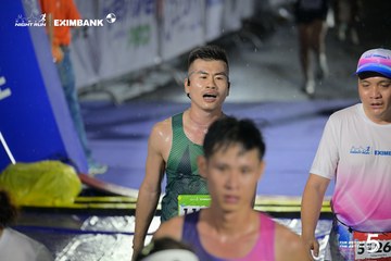 Photo HO CHI MINH CITY NIGHT RUN EXIMBANK 2026 - 543b5f70825c8942e4b6305e3a477cc5.jpg