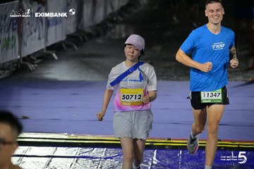 Photo HO CHI MINH CITY NIGHT RUN EXIMBANK 2026 - 54d5c642c455be8ad782cd5daecdf19e.jpg