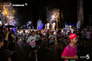 Ảnh sự kiện HO CHI MINH CITY NIGHT RUN EXIMBANK 2026 - 557ce353047f1f62176914f1391bd6a0.jpg