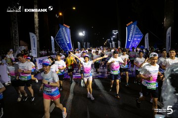 Ảnh sự kiện HO CHI MINH CITY NIGHT RUN EXIMBANK 2026 - 56fc6bafcd597defb79ca0ef7a7303a5.jpg