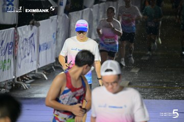 Photo HO CHI MINH CITY NIGHT RUN EXIMBANK 2026 - 5824fba57429b191e5565827bb7abaa2.jpg