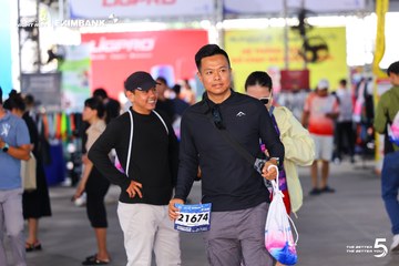 Photo HO CHI MINH CITY NIGHT RUN EXIMBANK 2026 - 582bb29756f07e4d5552e8ecb0e8b7f6.jpg