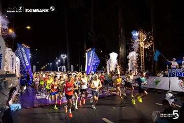 Ảnh sự kiện HO CHI MINH CITY NIGHT RUN EXIMBANK 2026 - 5858efc0998b2cadd48651b93a5403c9.jpg