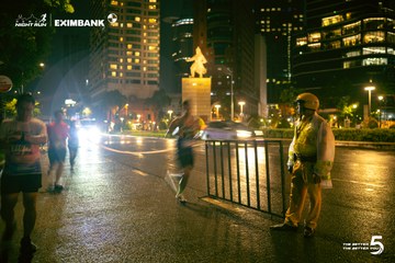 Photo HO CHI MINH CITY NIGHT RUN EXIMBANK 2026 - 587d693b86dbf6ec82d938c9d5f26012.jpg
