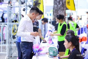 Photo HO CHI MINH CITY NIGHT RUN EXIMBANK 2026 - 59caec8890dd1e6572a788dc0d327af1.jpg
