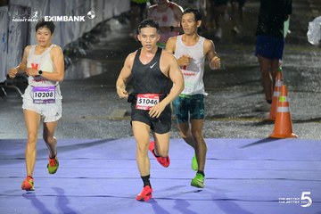 Photo HO CHI MINH CITY NIGHT RUN EXIMBANK 2026 - 5a897731db3133465976232cfff10bce.jpg