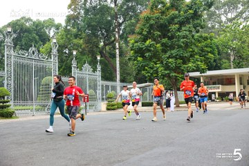 Photo HO CHI MINH CITY NIGHT RUN EXIMBANK 2026 - 5adc50d20758aaeb112154646321a4f7.jpg