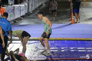 Photo HO CHI MINH CITY NIGHT RUN EXIMBANK 2026 - 5b0a7c1e4256c62c86fca73e681fe7f7.jpg