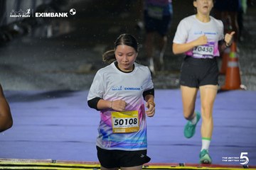 Photo HO CHI MINH CITY NIGHT RUN EXIMBANK 2026 - 5b599c0d0dbccda7b8ef606738cf6669.jpg