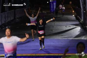 HO CHI MINH CITY NIGHT RUN EXIMBANK 2026 - Ảnh #4986873