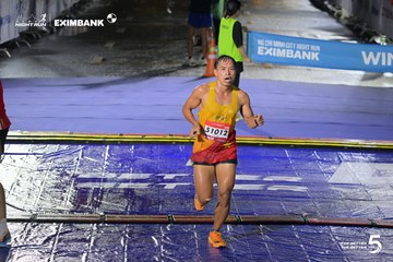 Photo HO CHI MINH CITY NIGHT RUN EXIMBANK 2026 - 5be9ae4720b3e78285a20ddcc18c7afc.jpg