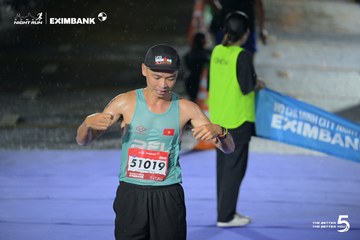 Photo HO CHI MINH CITY NIGHT RUN EXIMBANK 2026 - 5cf8b326432dae500d1ba086d6b1b967.jpg
