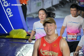 Ảnh sự kiện HO CHI MINH CITY NIGHT RUN EXIMBANK 2026 - 5e106de94d5c9810fbbf5fd6ef36b9ba.jpg