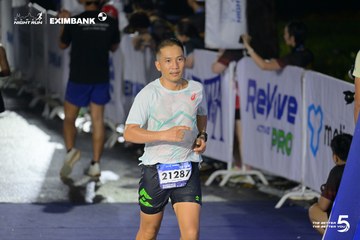 HO CHI MINH CITY NIGHT RUN EXIMBANK 2026 - Ảnh #4980674