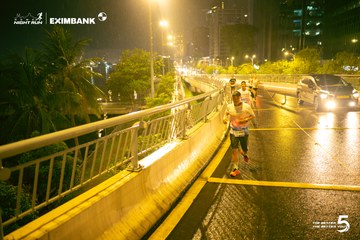 Photo HO CHI MINH CITY NIGHT RUN EXIMBANK 2026 - 5fda30a6a7936123fc714b79c531fac4.jpg