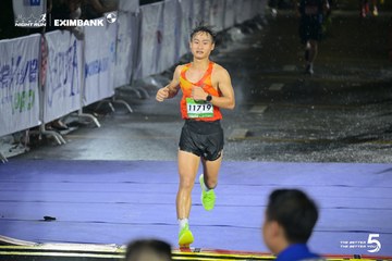 Photo HO CHI MINH CITY NIGHT RUN EXIMBANK 2026 - 60850fe5c5ea4135fa5b8ca1ee2a58ce.jpg