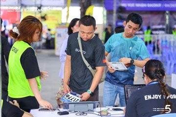 Photo HO CHI MINH CITY NIGHT RUN EXIMBANK 2026 - 60a5b93922211d2baf00ed3c737b3282.jpg
