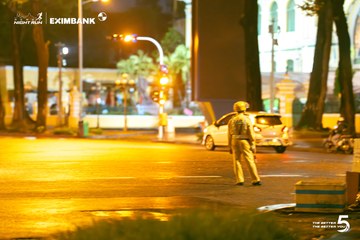 Photo HO CHI MINH CITY NIGHT RUN EXIMBANK 2026 - 6133a9ecdb20ad79c0763686cb9b6550.jpg