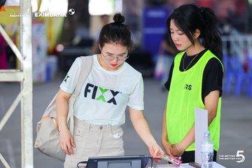 Photo HO CHI MINH CITY NIGHT RUN EXIMBANK 2026 - 620bb0fe21119915b200e890717912ad.jpg