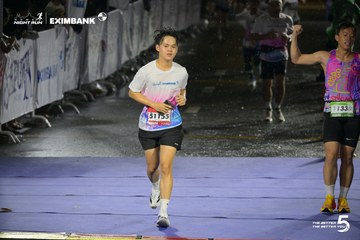 Photo HO CHI MINH CITY NIGHT RUN EXIMBANK 2026 - 62242ecbc9f17f7981d7d7ffa7ae8783.jpg