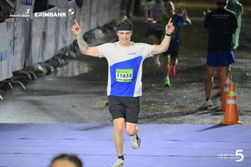 Photo HO CHI MINH CITY NIGHT RUN EXIMBANK 2026 - 623411d1ae62290c7ae22a6efb3ee45e.jpg