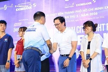 Photo HO CHI MINH CITY NIGHT RUN EXIMBANK 2026 - 6248ec1bd1dc2de4f8274a6e15923750.jpg