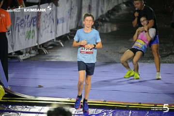 Photo HO CHI MINH CITY NIGHT RUN EXIMBANK 2026 - 632647ed0a765f3c08179164d3ed0018.jpg