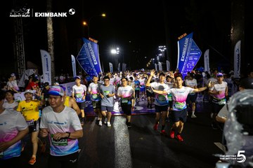 Ảnh sự kiện HO CHI MINH CITY NIGHT RUN EXIMBANK 2026 - 632c4c4fc62f29bc86e689378d4952f9.jpg