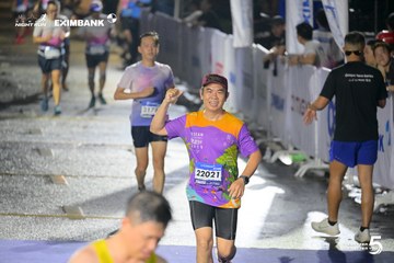 HO CHI MINH CITY NIGHT RUN EXIMBANK 2026 - Ảnh #4980923