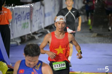 Photo HO CHI MINH CITY NIGHT RUN EXIMBANK 2026 - 63b1a806e52d56a003be87a08dd2144d.jpg