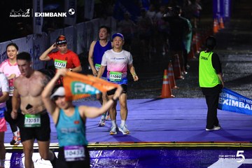 HO CHI MINH CITY NIGHT RUN EXIMBANK 2026 - Ảnh #4987380
