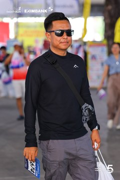 Photo HO CHI MINH CITY NIGHT RUN EXIMBANK 2026 - 63e926e2238118a2c1a78b40843c450d.jpg