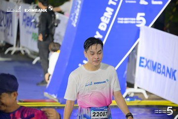 HO CHI MINH CITY NIGHT RUN EXIMBANK 2026 - Ảnh #4985879