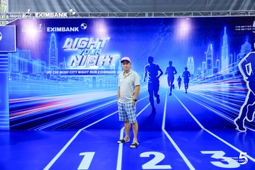 Photo HO CHI MINH CITY NIGHT RUN EXIMBANK 2026 - 64bfdcc1e6e72822ab76d0b00d86cb6c.jpg