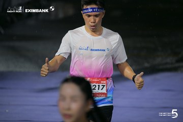 Photo HO CHI MINH CITY NIGHT RUN EXIMBANK 2026 - 64dfb65c060a072463a9773e042a5499.jpg