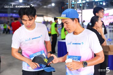 Photo HO CHI MINH CITY NIGHT RUN EXIMBANK 2026 - 66eb31cc8afcdc7c1ff7f8ba8c4a3d46.jpg