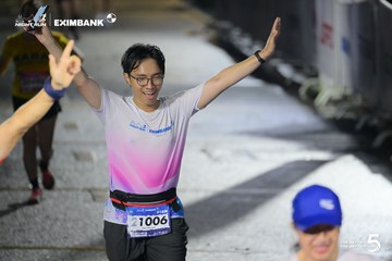HO CHI MINH CITY NIGHT RUN EXIMBANK 2026 - Ảnh #4986040
