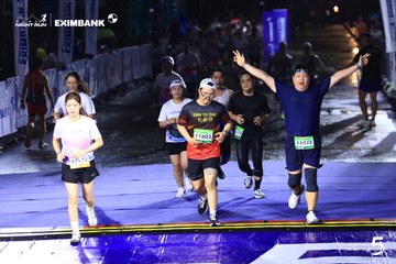 HO CHI MINH CITY NIGHT RUN EXIMBANK 2026 - Ảnh #4987841