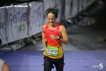 Photo HO CHI MINH CITY NIGHT RUN EXIMBANK 2026 - 67818a8cf96a0792c1fbd8919ae1c167.jpg