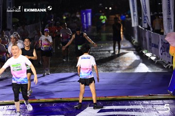 HO CHI MINH CITY NIGHT RUN EXIMBANK 2026 - Ảnh #4987961