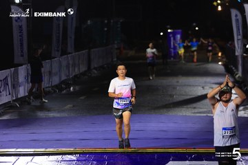 HO CHI MINH CITY NIGHT RUN EXIMBANK 2026 - Ảnh #4986848