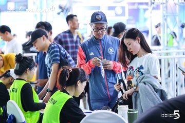 Photo HO CHI MINH CITY NIGHT RUN EXIMBANK 2026 - 68e07bbecf35888bd7f4f1d3243523a9.jpg