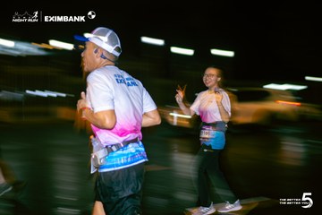 Ảnh sự kiện HO CHI MINH CITY NIGHT RUN EXIMBANK 2026 - 6907bac54bd483e4ae2601d6941c7157.jpg