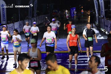 HO CHI MINH CITY NIGHT RUN EXIMBANK 2026 - Ảnh #4988501